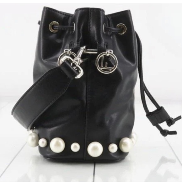 FENDI VITELLO LIBERTY PEARL F IS FENDI MINI MON TRESOR BUCKET BAG BLACK - Picture 2 of 9